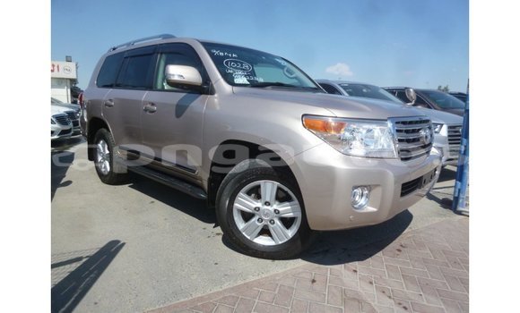 Buy Import Toyota Land Cruiser Other Car in Import - Dubai in Enga Buy Import Toyota Land Cruiser Other Car in Import - Dubai in Enga