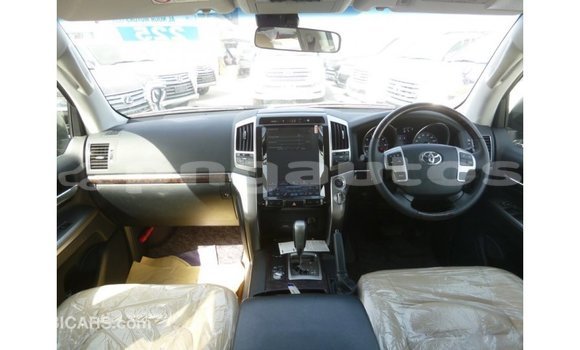 Buy Import Toyota Land Cruiser Black Car in Import - Dubai in Enga Buy Import Toyota Land Cruiser Black Car in Import - Dubai in Enga