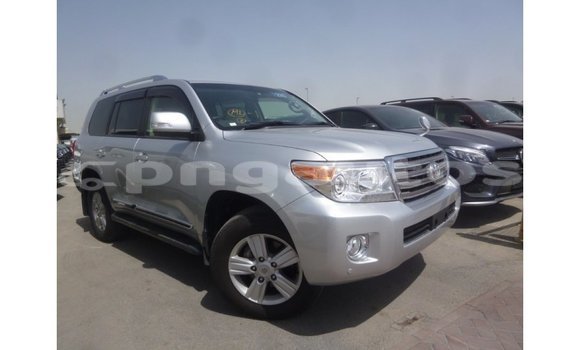 Buy Import Toyota Land Cruiser Other Car in Import - Dubai in Enga Buy Import Toyota Land Cruiser Other Car in Import - Dubai in Enga