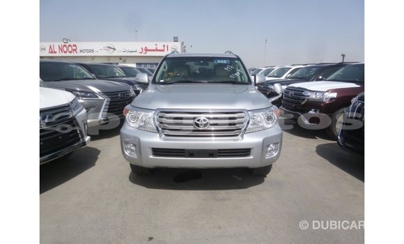 Buy Import Toyota Land Cruiser Other Car in Import - Dubai in Enga Buy Import Toyota Land Cruiser Other Car in Import - Dubai in Enga