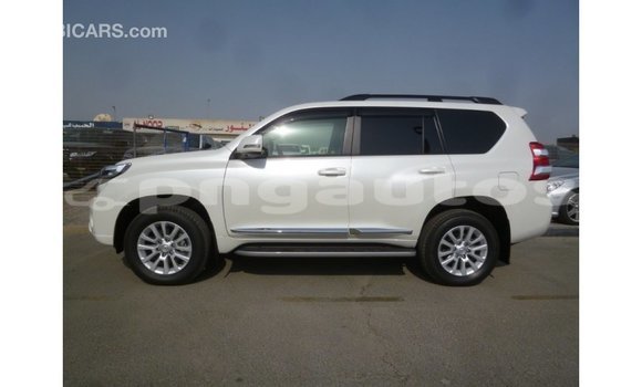 Buy Import Toyota Prado White Car in Import - Dubai in Enga Buy Import Toyota Prado White Car in Import - Dubai in Enga