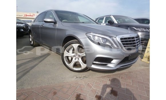 Buy Import Mercedes-Benz 190 Other Car in Import - Dubai in Enga