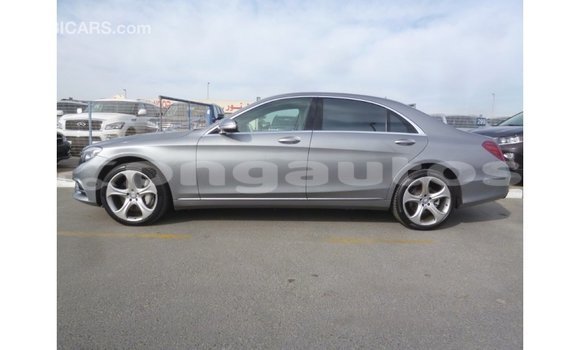 Buy Import Mercedes-Benz 190 Other Car in Import - Dubai in Enga Buy Import Mercedes-Benz 190 Other Car in Import - Dubai in Enga