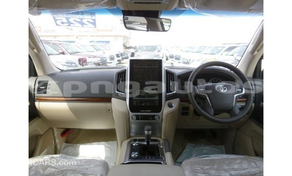 Buy Import Toyota Land Cruiser Other Car in Import - Dubai in Enga Buy Import Toyota Land Cruiser Other Car in Import - Dubai in Enga