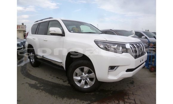 Buy Import Toyota Prado White Car in Import - Dubai in Enga Buy Import Toyota Prado White Car in Import - Dubai in Enga