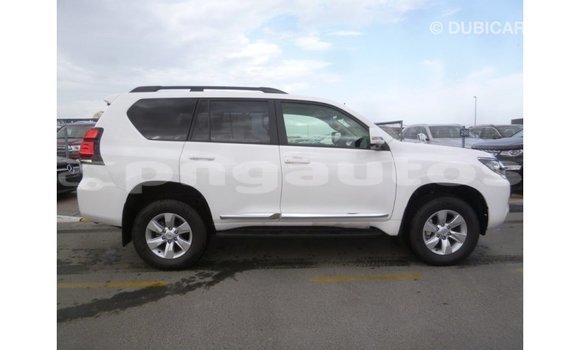 Buy Import Toyota Prado White Car in Import - Dubai in Enga Buy Import Toyota Prado White Car in Import - Dubai in Enga