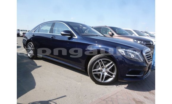 Buy Import Mercedes-Benz 190 Blue Car in Import - Dubai in Enga Buy Import Mercedes-Benz 190 Blue Car in Import - Dubai in Enga