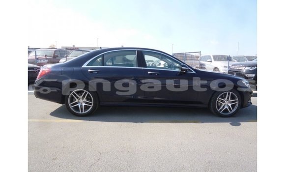 Buy Import Mercedes-Benz 190 Blue Car in Import - Dubai in Enga Buy Import Mercedes-Benz 190 Blue Car in Import - Dubai in Enga