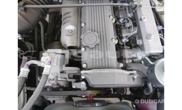 Buy Import Toyota Land Cruiser White Car in Import - Dubai in Enga Buy Import Toyota Land Cruiser White Car in Import - Dubai in Enga