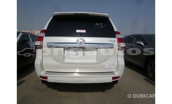 Buy Import Toyota Prado White Car in Import - Dubai in Enga Buy Import Toyota Prado White Car in Import - Dubai in Enga