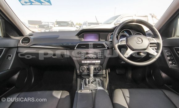 Buy Import Mercedes-Benz 200 White Car in Import - Dubai in Enga Buy Import Mercedes-Benz 200 White Car in Import - Dubai in Enga