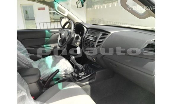 Buy Import Mitsubishi L200 White Car in Import - Dubai in Enga Buy Import Mitsubishi L200 White Car in Import - Dubai in Enga