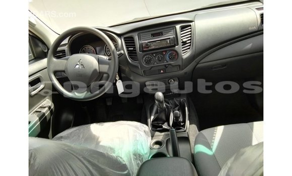 Buy Import Mitsubishi L200 White Car in Import - Dubai in Enga Buy Import Mitsubishi L200 White Car in Import - Dubai in Enga