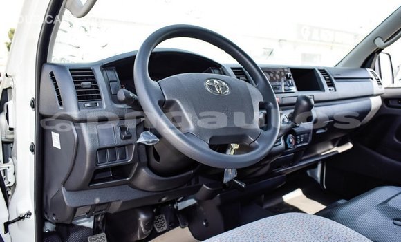 Buy Import Toyota Hiace White Car in Import - Dubai in Enga Buy Import Toyota Hiace White Car in Import - Dubai in Enga