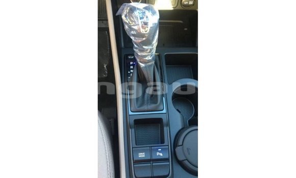 Acheter Import Voiture Hyundai Tucson Blanc à Import - Dubai, Enga Acheter Import Voiture Hyundai Tucson Blanc à Import - Dubai, Enga