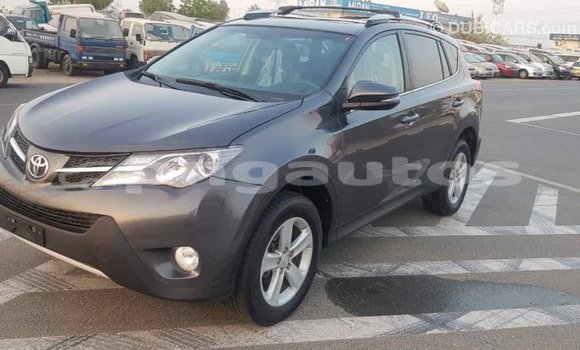 Buy Import Toyota Highlander Other Car in Import - Dubai in Enga Buy Import Toyota Highlander Other Car in Import - Dubai in Enga