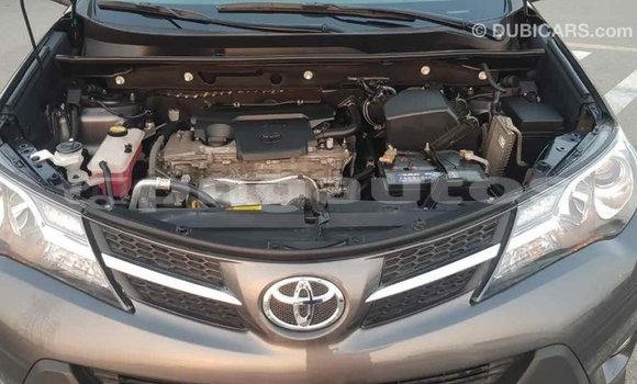 Buy Import Toyota Highlander Other Car in Import - Dubai in Enga Buy Import Toyota Highlander Other Car in Import - Dubai in Enga