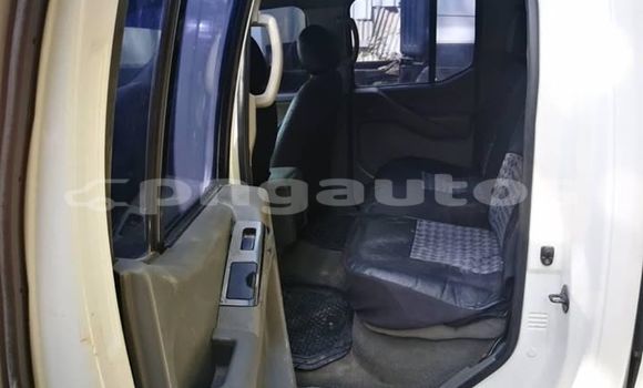 Acheter Occasion Voiture Nissan Navara Blanc à Port Moresby, National Capital District Acheter Occasion Voiture Nissan Navara Blanc à Port Moresby, National Capital District
