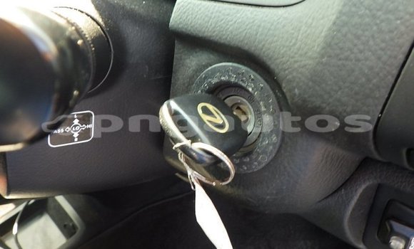 Buy Import Toyota Harrier White Car in Port Moresby in National Capital District Buy Import Toyota Harrier White Car in Port Moresby in National Capital District