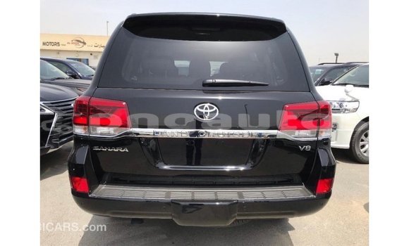Buy Import Toyota Land Cruiser Black Car in Import - Dubai in Enga Buy Import Toyota Land Cruiser Black Car in Import - Dubai in Enga