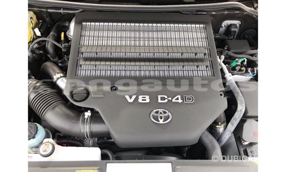 Buy Import Toyota Land Cruiser Black Car in Import - Dubai in Enga Buy Import Toyota Land Cruiser Black Car in Import - Dubai in Enga