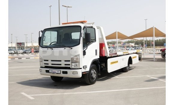 Buy Import Isuzu Rodeo White Car in Import - Dubai in Enga