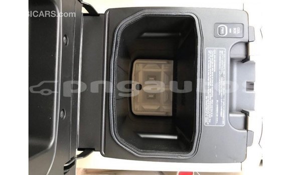 Buy Import Toyota Land Cruiser Other Car in Import - Dubai in Enga Buy Import Toyota Land Cruiser Other Car in Import - Dubai in Enga