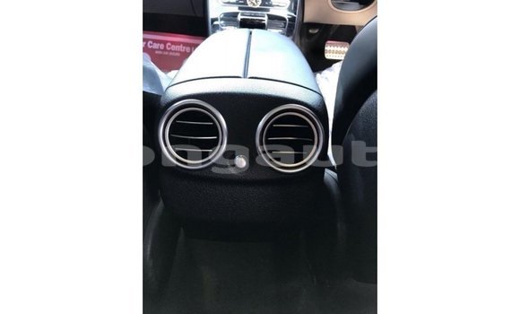 Buy Import Mercedes-Benz 200 Other Car in Import - Dubai in Enga Buy Import Mercedes-Benz 200 Other Car in Import - Dubai in Enga