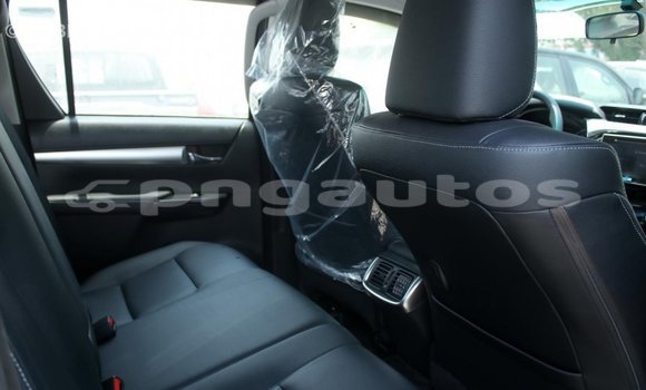 Buy Import Toyota Hilux Black Car in Import - Dubai in Enga Buy Import Toyota Hilux Black Car in Import - Dubai in Enga