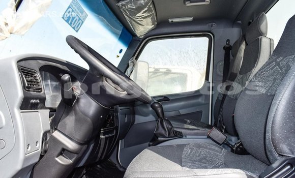 Buy Import Mercedes-Benz 190 White Car in Import - Dubai in Enga Buy Import Mercedes-Benz 190 White Car in Import - Dubai in Enga