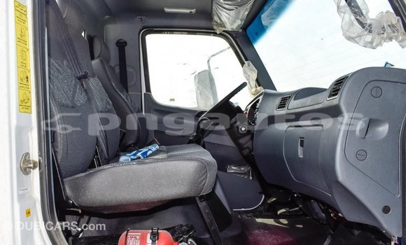 Buy Import Mercedes-Benz 190 White Car in Import - Dubai in Enga Buy Import Mercedes-Benz 190 White Car in Import - Dubai in Enga