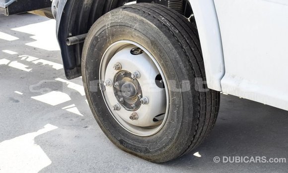 Buy Import Mercedes-Benz 190 White Car in Import - Dubai in Enga Buy Import Mercedes-Benz 190 White Car in Import - Dubai in Enga