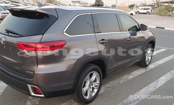 Buy Import Toyota Highlander Other Car in Import - Dubai in Enga Buy Import Toyota Highlander Other Car in Import - Dubai in Enga
