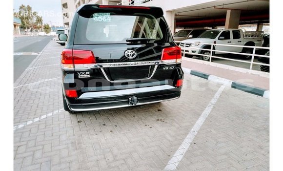 Buy Import Toyota Land Cruiser Black Car in Import - Dubai in Enga Buy Import Toyota Land Cruiser Black Car in Import - Dubai in Enga