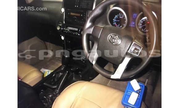 Buy Import Toyota Prado White Car in Import - Dubai in Enga Buy Import Toyota Prado White Car in Import - Dubai in Enga