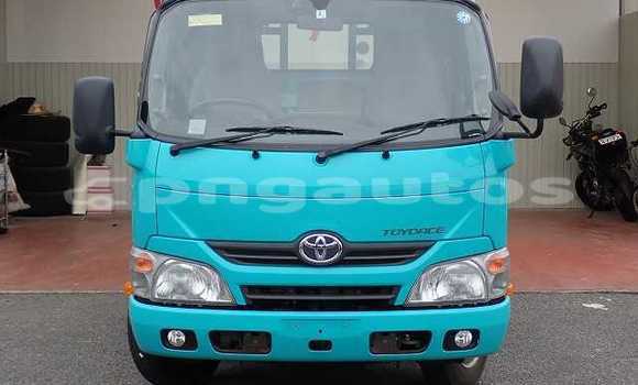 Buy Used Toyota Dyna Blue Truck in Port Moresby in National Capital District