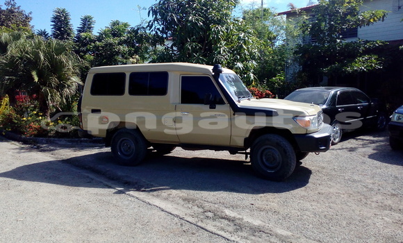 Buy Used Toyota Land Cruiser Other Car in Madang in Madang