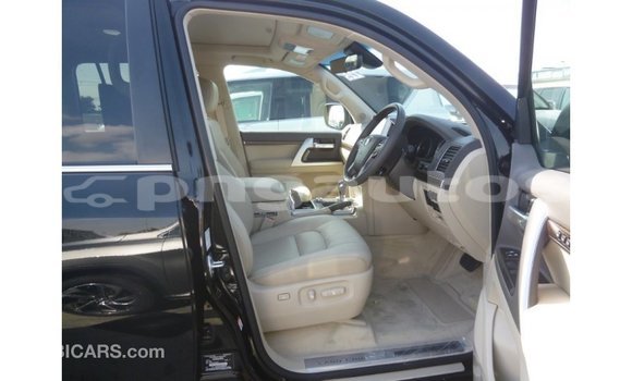 Buy Import Toyota Land Cruiser Black Car in Import - Dubai in Enga Buy Import Toyota Land Cruiser Black Car in Import - Dubai in Enga