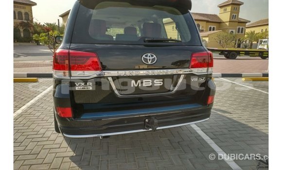 Buy Import Toyota Land Cruiser Black Car in Import - Dubai in Enga Buy Import Toyota Land Cruiser Black Car in Import - Dubai in Enga