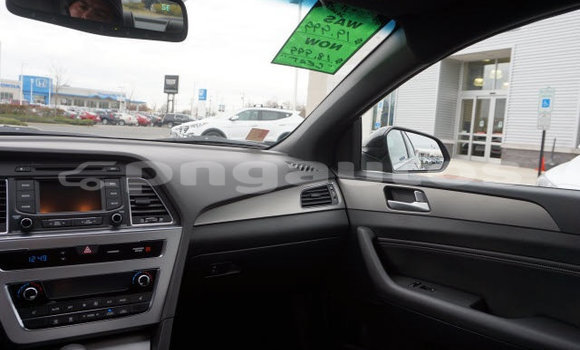 Acheter Import Voiture Hyundai Sonata Noir à Import - Dubai, Enga Acheter Import Voiture Hyundai Sonata Noir à Import - Dubai, Enga