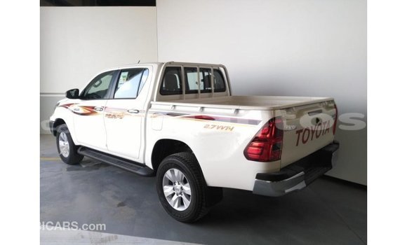 Buy Import Toyota Hilux White Car in Import - Dubai in Enga Buy Import Toyota Hilux White Car in Import - Dubai in Enga