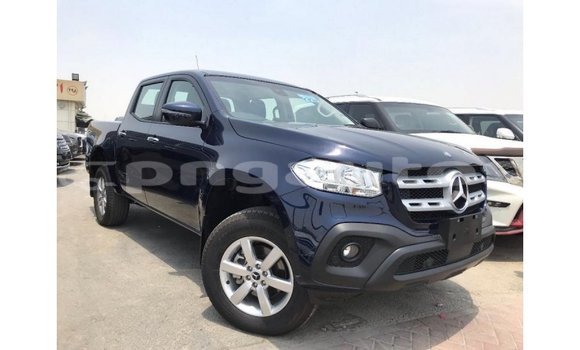 Buy Import Mercedes-Benz 250 Blue Car in Import - Dubai in Enga Buy Import Mercedes-Benz 250 Blue Car in Import - Dubai in Enga