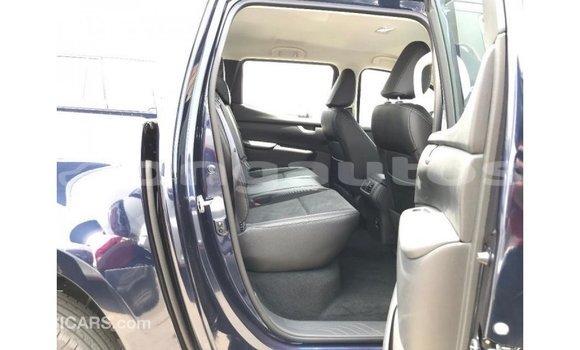 Buy Import Mercedes-Benz 250 Blue Car in Import - Dubai in Enga Buy Import Mercedes-Benz 250 Blue Car in Import - Dubai in Enga