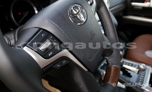 Buy Import Toyota Land Cruiser Black Car in Import - Dubai in Enga Buy Import Toyota Land Cruiser Black Car in Import - Dubai in Enga