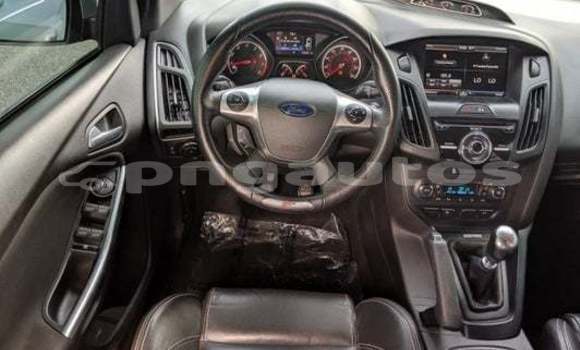 Acheter Import Voiture Ford Focus ST Gris à Import - Dubai, Enga Acheter Import Voiture Ford Focus ST Gris à Import - Dubai, Enga