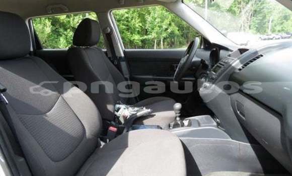 Acheter Import Voiture Kia Soul Gris à Import - Dubai, Enga Acheter Import Voiture Kia Soul Gris à Import - Dubai, Enga