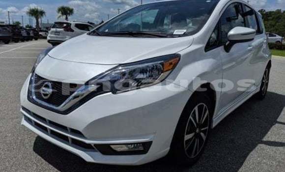 Acheter Import Voiture Nissan Versa Blanc à Import - Dubai, Enga Acheter Import Voiture Nissan Versa Blanc à Import - Dubai, Enga