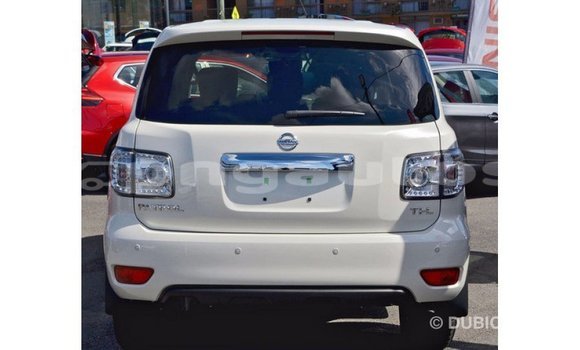 Buy Import Nissan Patrol White Car in Import - Dubai in Enga Buy Import Nissan Patrol White Car in Import - Dubai in Enga