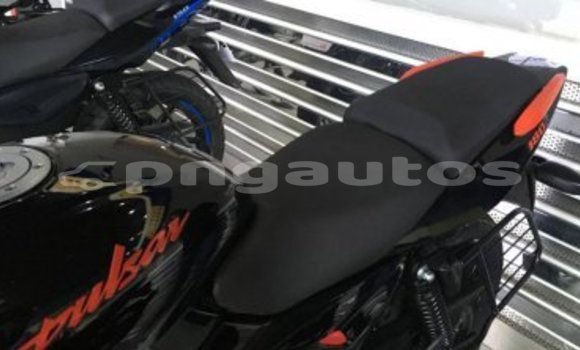 Acheter Import Moto Bajaj PULSAR Noir à Port Moresby, National Capital District Acheter Import Moto Bajaj PULSAR Noir à Port Moresby, National Capital District