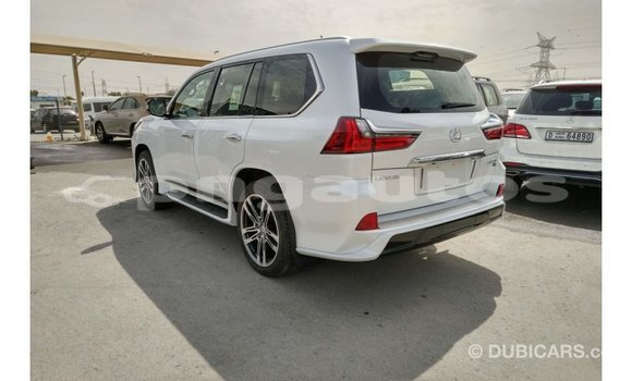Buy Import Lexus LX White Car in Import - Dubai in Enga Buy Import Lexus LX White Car in Import - Dubai in Enga